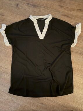 Black and White Contrast V-Neck Blouse